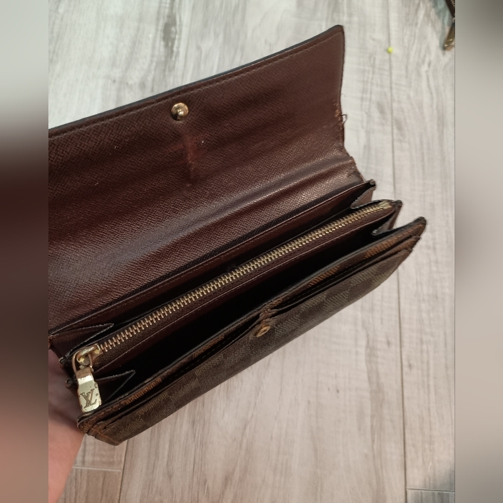 Louis Vuitton Authentic Damier Ebene Canvas Long Wallet - Picture 12 of 14